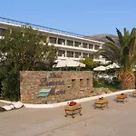 ホテル Limira Mare Neápolis