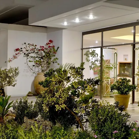 Limira Mare Neapoli Voion