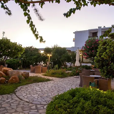 Szálloda Limira Mare 3*