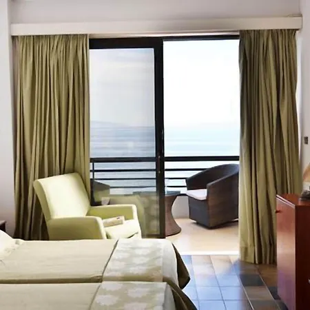 Limira Mare Szálloda