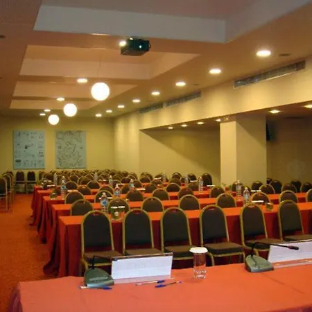 Limira Mare 3* Neápolis