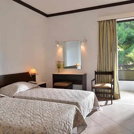 Limira Mare Szálloda 3*