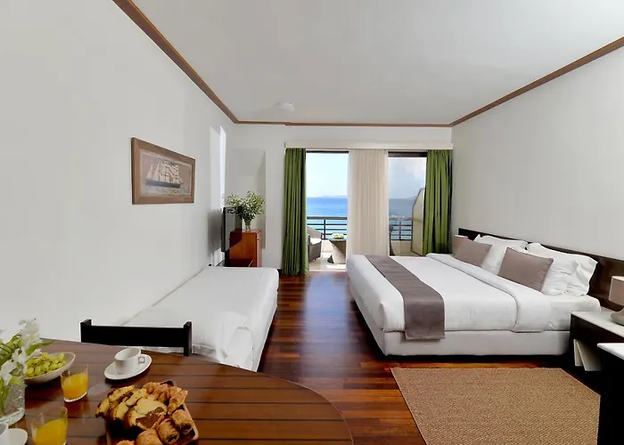 Limira Mare Hotel Neápolis