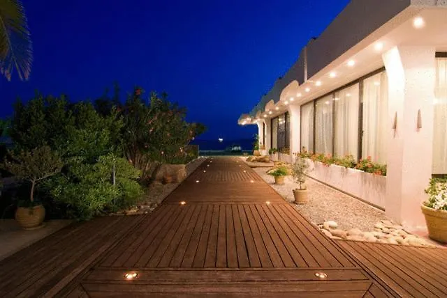 Limira Mare Neápolis