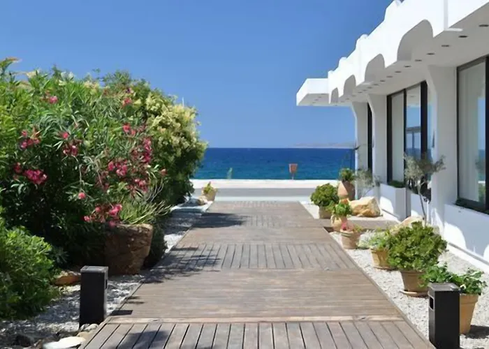 Limira Mare 3* Neápolis